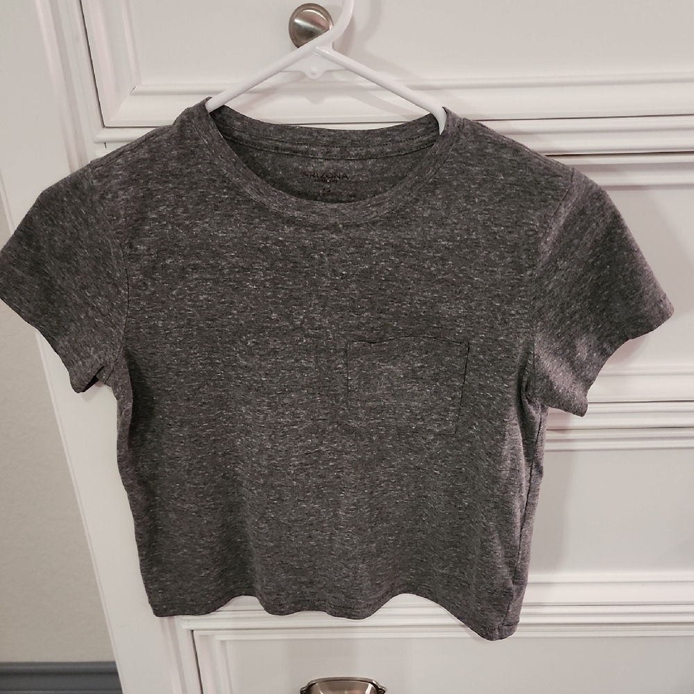 ARIZONA JEAN Company Dark Gray Women's Short Sleeve Tee